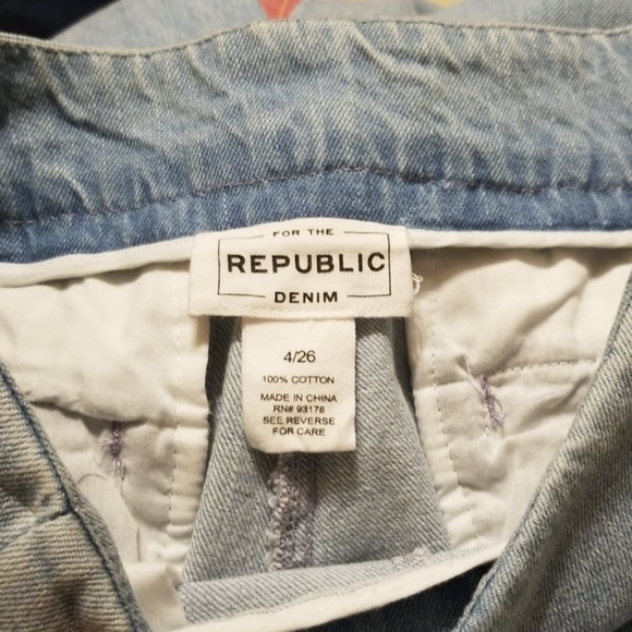 Sz small,4/26 brand new no tags - Picture 2 of 3